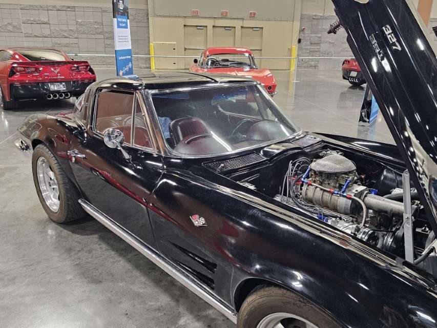 2025 LA International Car Show 141019