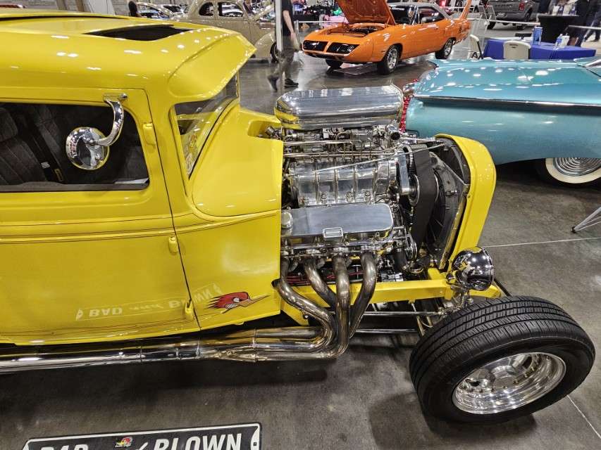 2025 LA International Car Show 141429