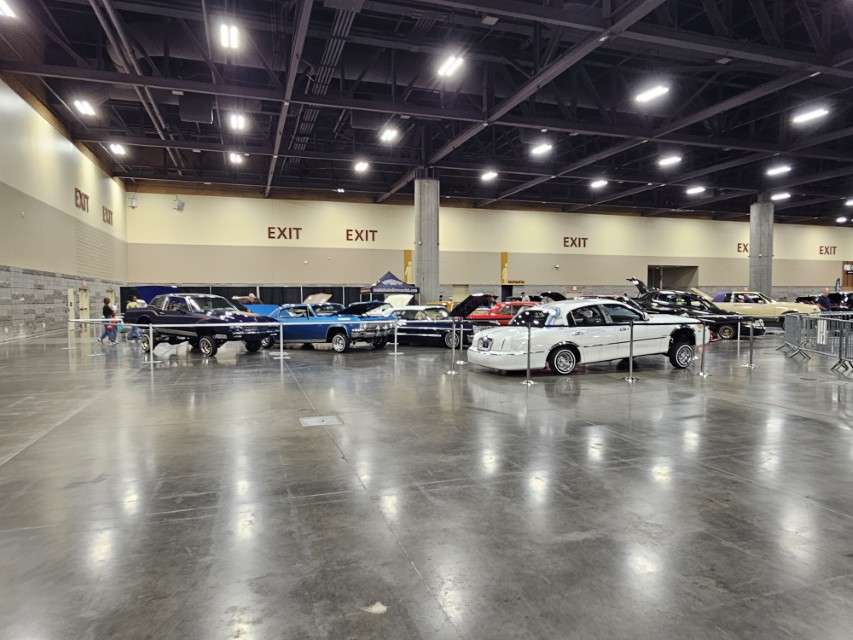 2025 LA International Car Show 142749