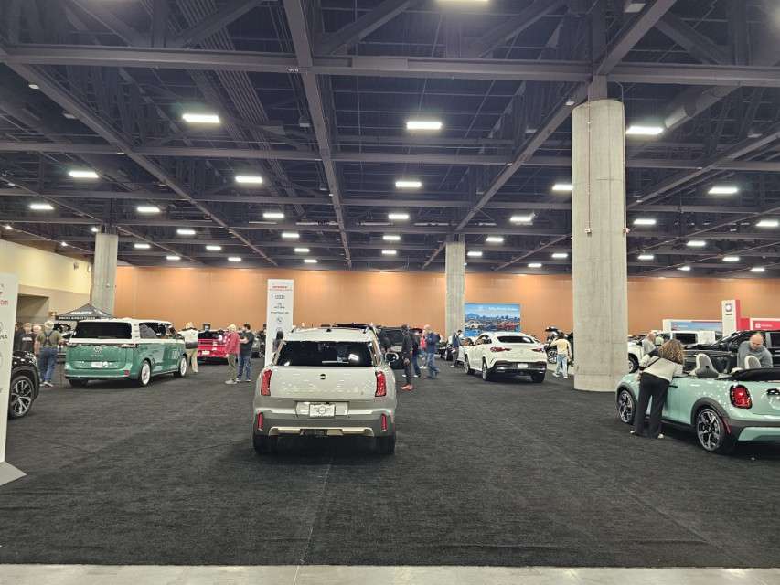 2025 LA International Car Show 142848