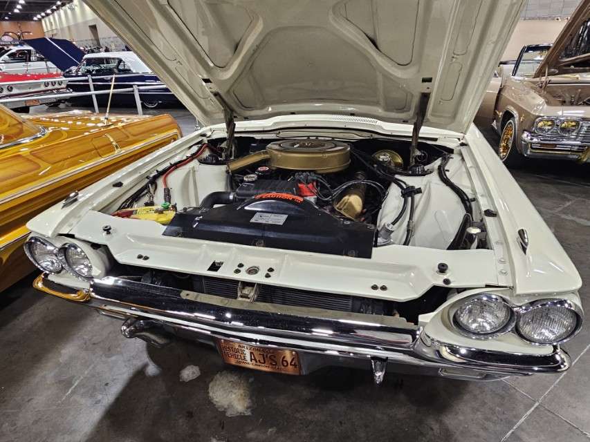 2025 LA International Car Show 143155