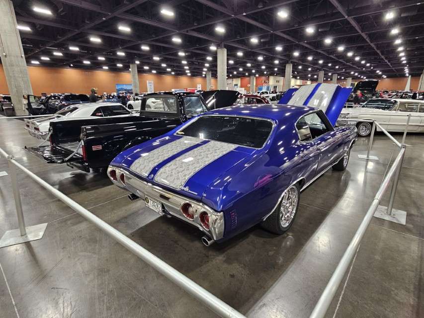 2025 LA International Car Show 143256