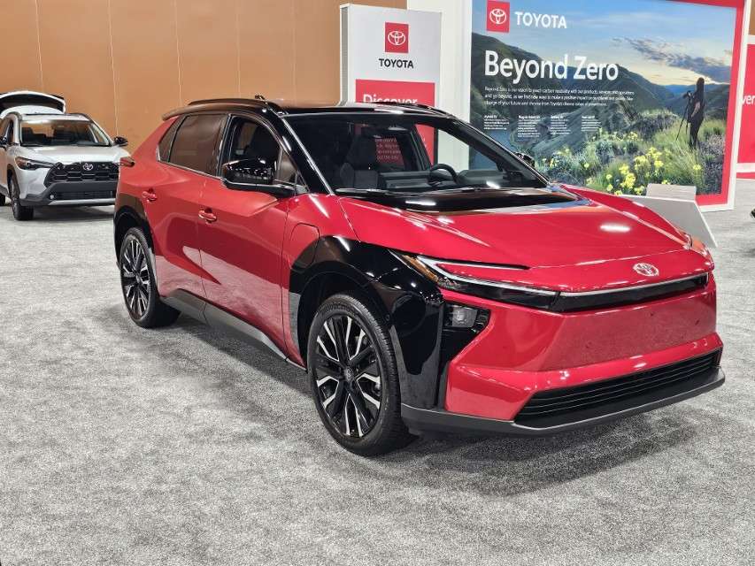 2025 LA International Car Show 152959