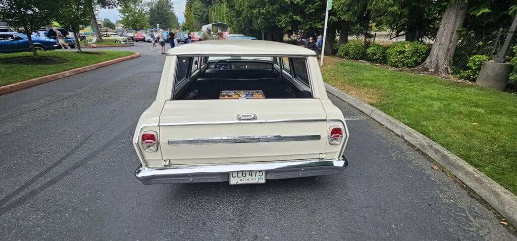 burgermaster car show issaquah 081626 212