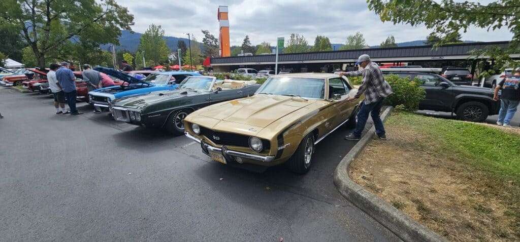 burgermaster car show issaquah 081626 252